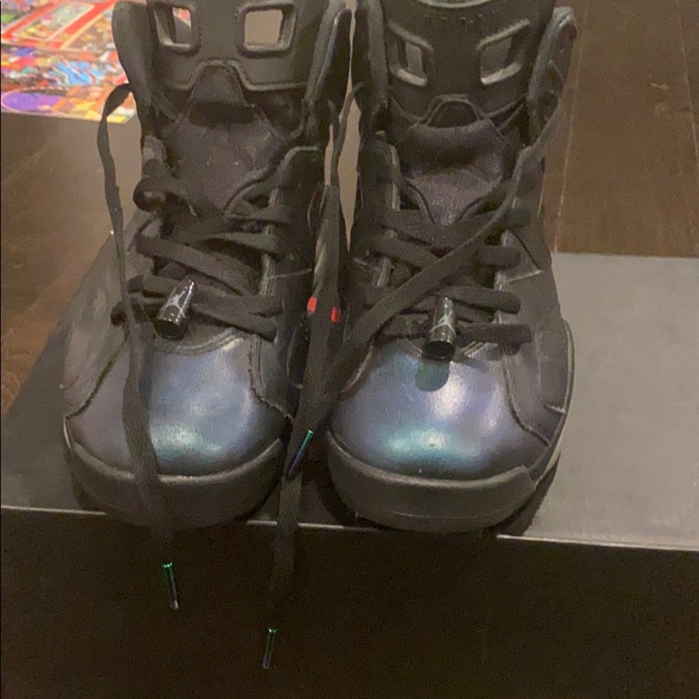 Retro 6 OG - Picture 4 of 11